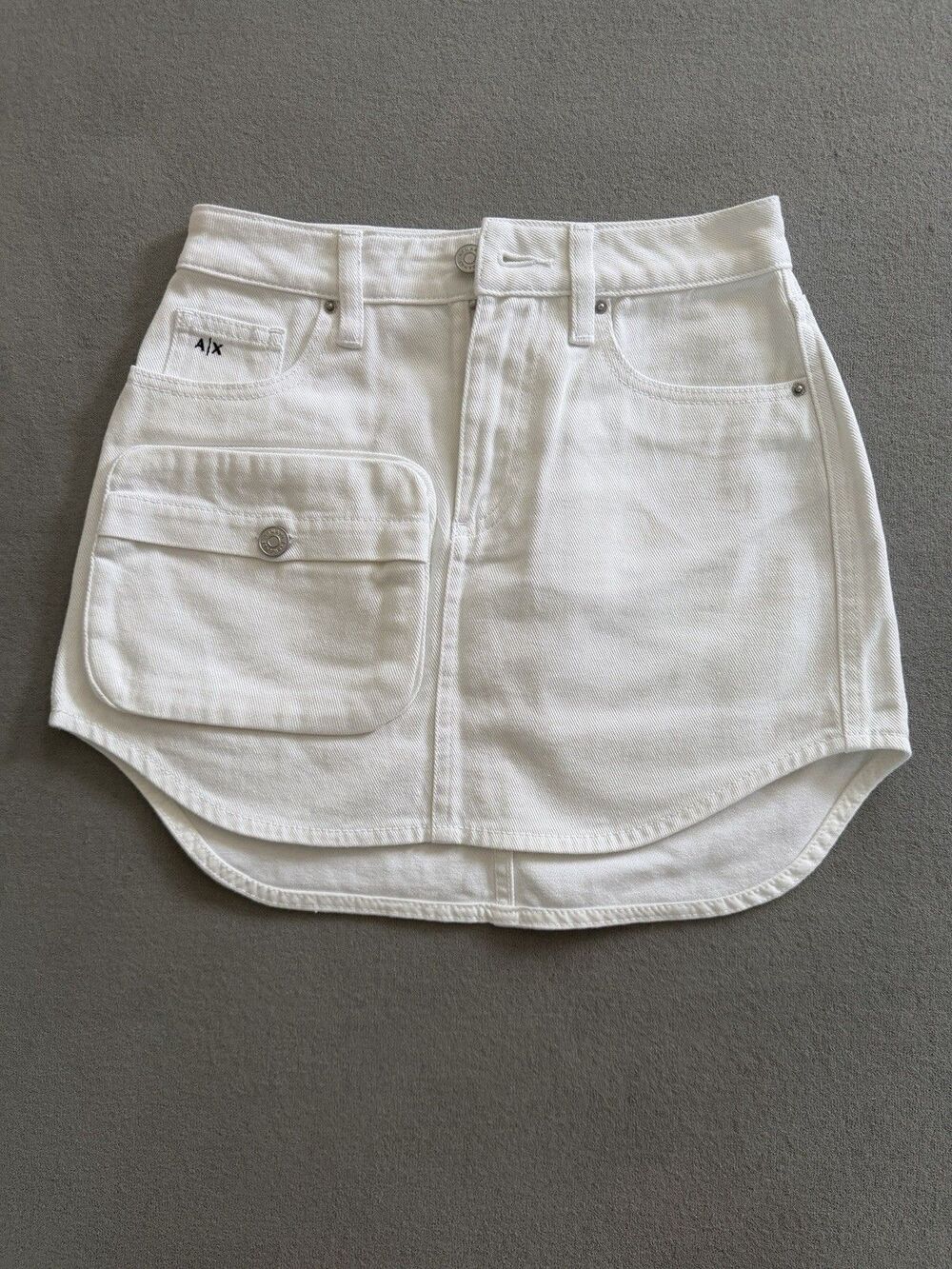 Armani exchange white denim mini skirt White women size XS w/ pockets